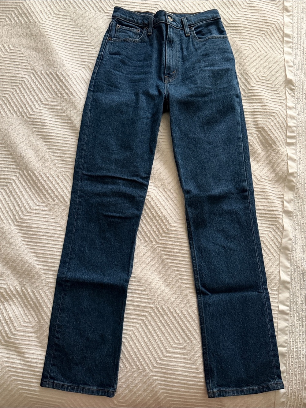 Abercrombie & Fitch The 90s Straight Ultra High Rise Jeans